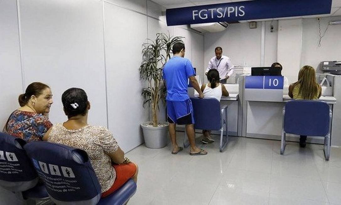 Saque de R$ 500 do FGTS começa em 13 de setembro